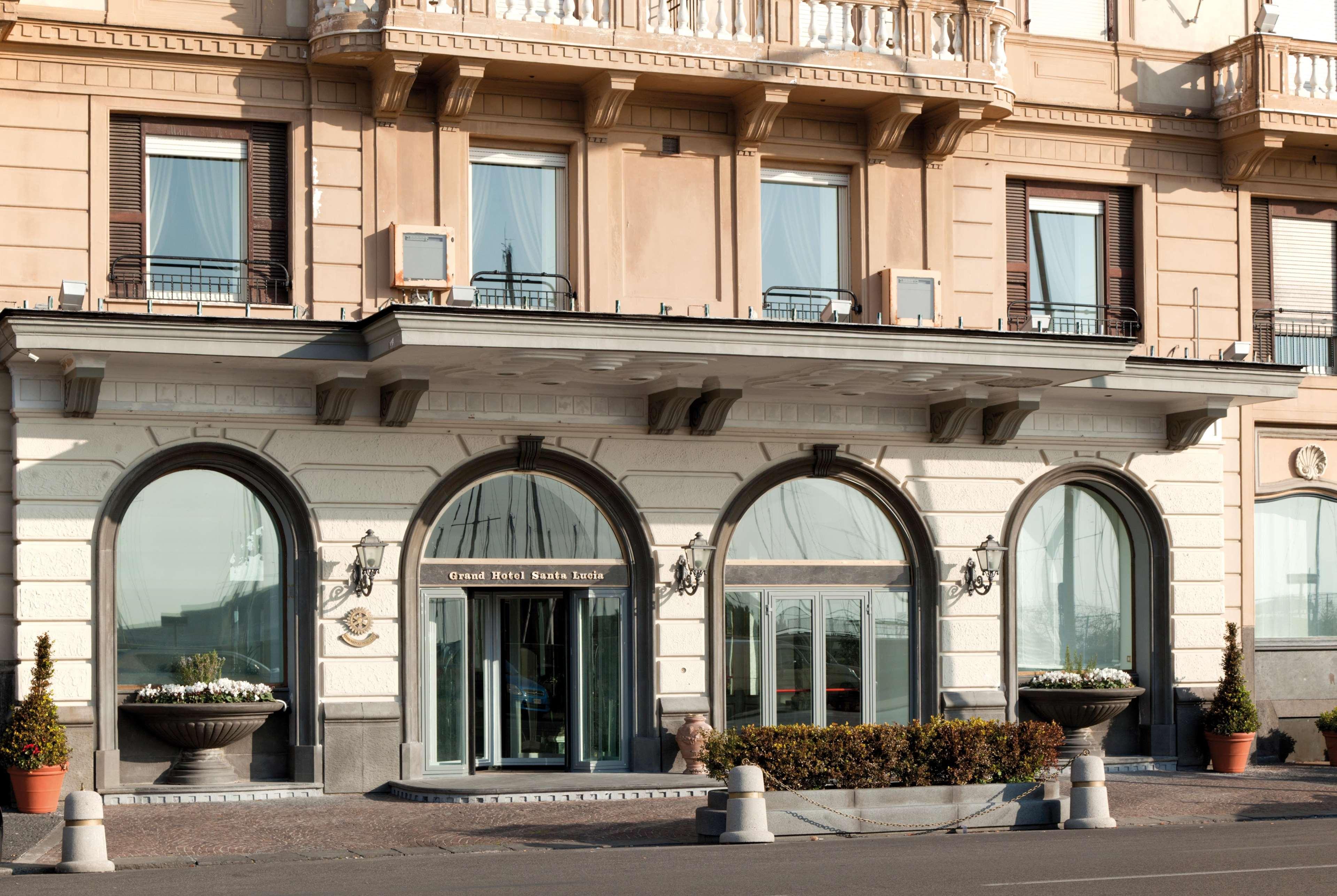 Grand Hotel Santa Lucia Naples Extérieur photo