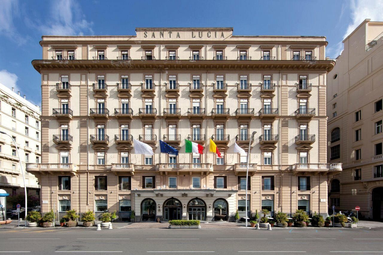 Grand Hotel Santa Lucia Naples Extérieur photo